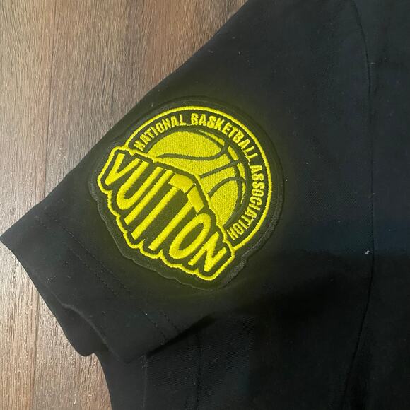 Louis Vuitton x NBA Basketball Shirt Size Medium - Picture 5 of 10